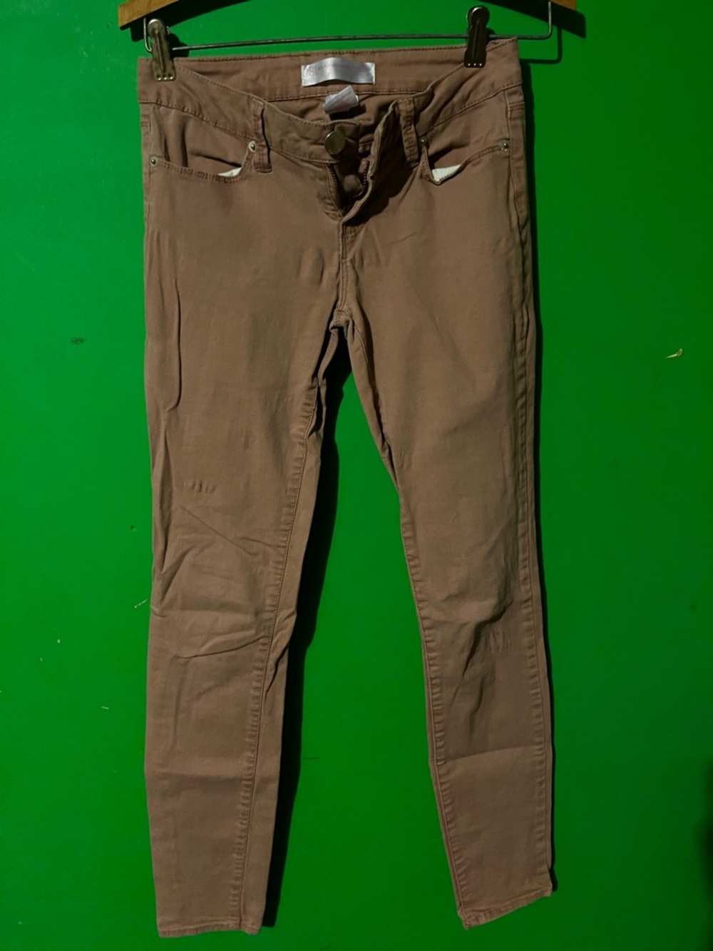 No Boundaries Women's Jeans in Mauve Brown